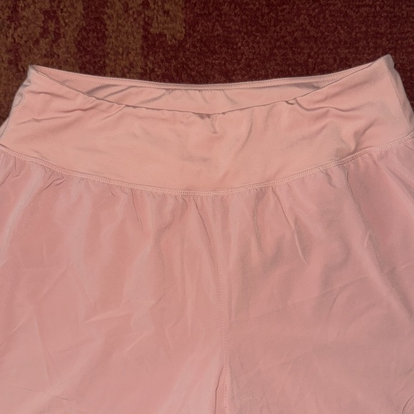 Womens Athletic‎ Shorts - Picture 2 of 6